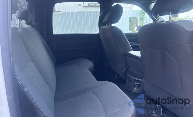 3C7WRTCL5NG219825: 80605765