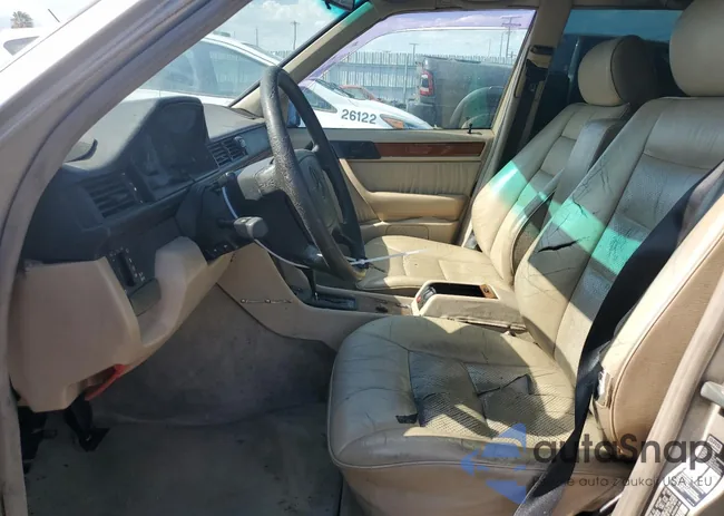 WDBEA92E0SF316321: 71488915