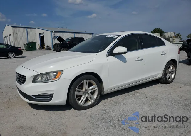 YV140MFK8F1350796: 81000745