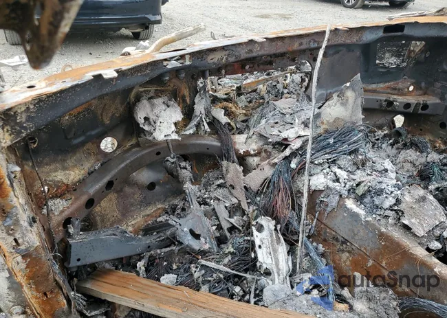 WP0AC2A71AL091461: 81901905