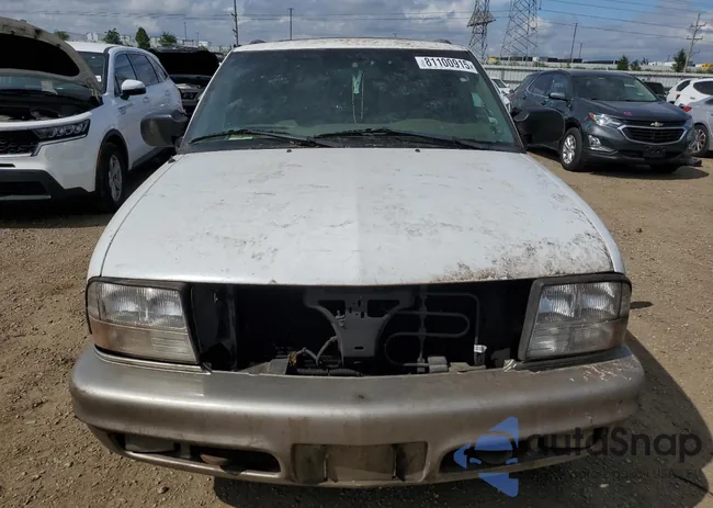 1GHDT13W8Y2229356: 81100915