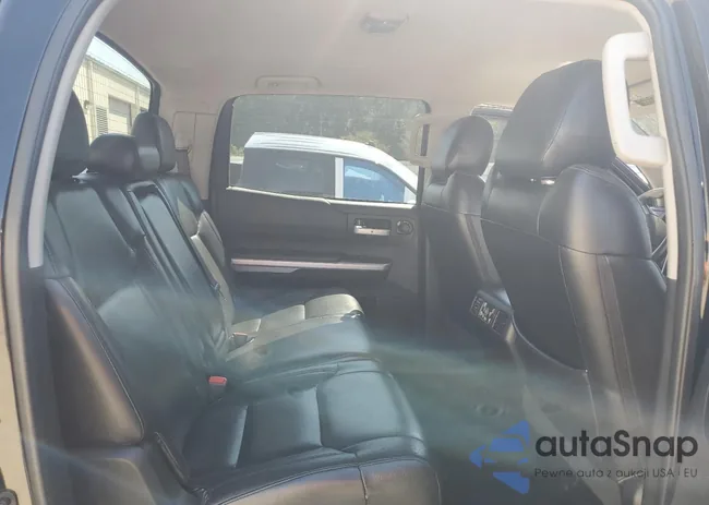 5TFEY5F19EX172330: 84202555