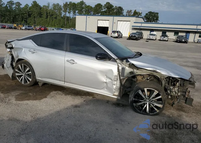 1N4BL4CV3KC127797: 83842275