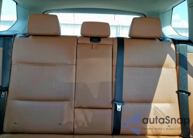 5UXWX9C34H0T16740: 81621115