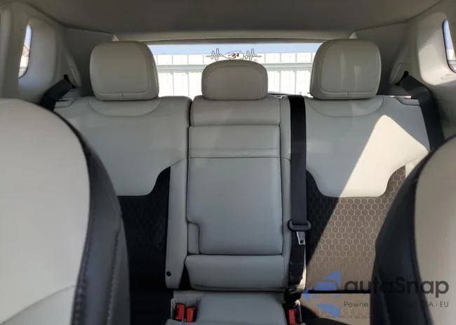 3C4NJDBB1JT142936: 71493545