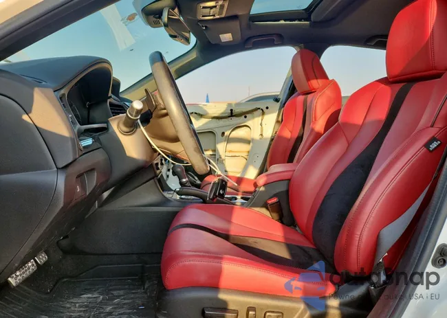 19UDE2F83MA010888: 80754965