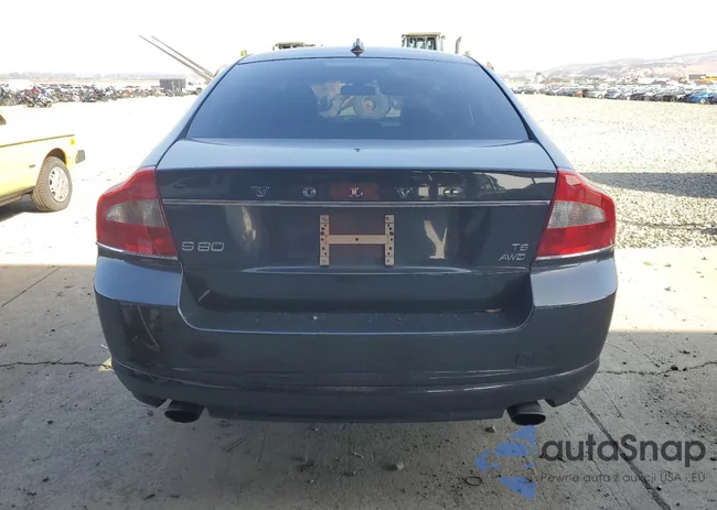 YV1992AH8A117599: 84397455