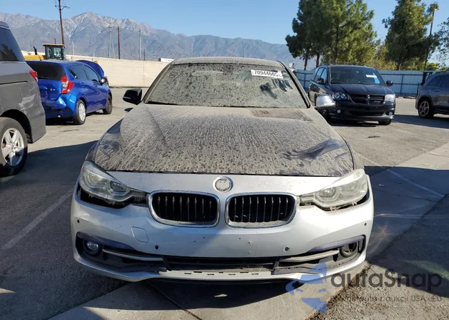 WBA8B9G31HNU53766: 70944665