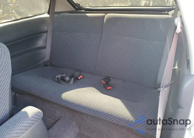 EK31012869: 82168175