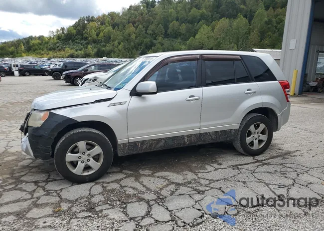 JS3TD0D25B4102405: 81833765