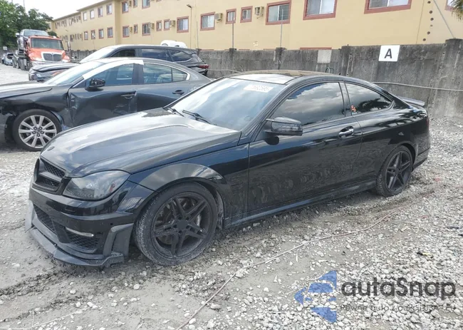 WDDGJ7HBXDG050241: 70692595