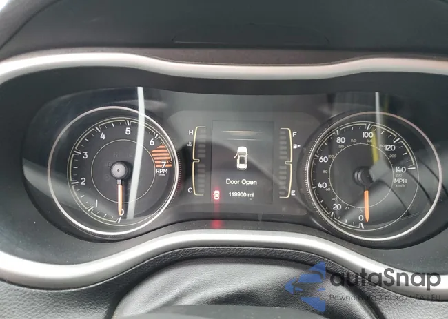 1C4PJLLBXJD524437: 81736145