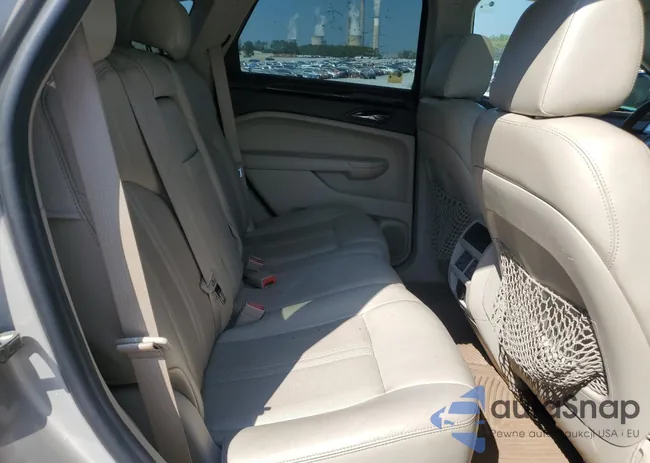 3GYFNAEY4AS510596: 81322505