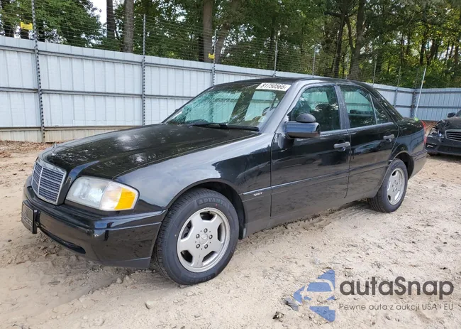 WDBHA28E0TF394479: 81750565