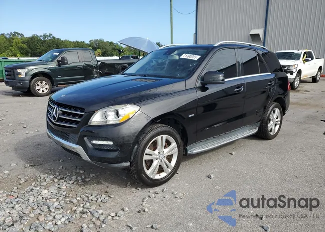 4JGDA5HB3CA023297: 71390955