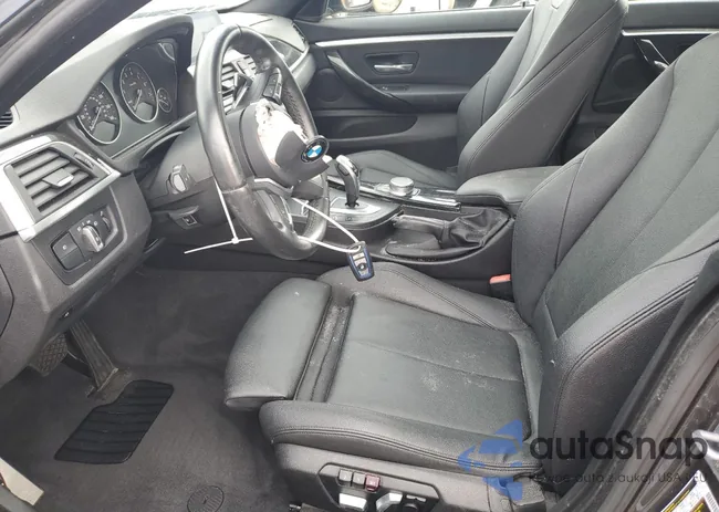 WBA4J3C57KBL07922: 81469175