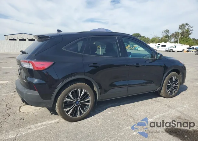 1FMCU9G68NUC00426: 84003095