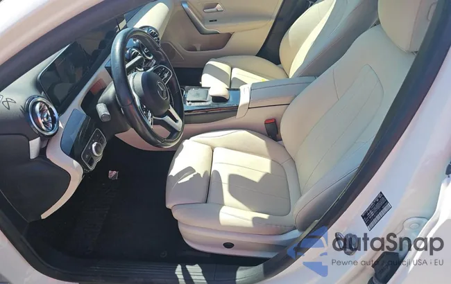 W1K3G4EB1MJ309170: 84238345