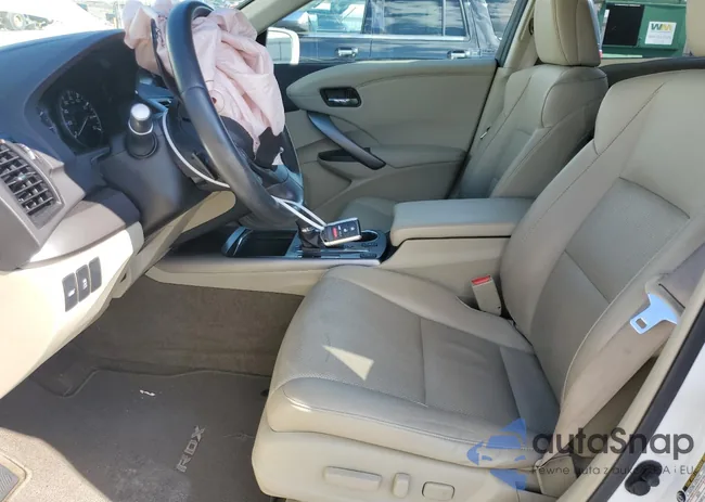 5J8TB3H58DL009978: 84060245