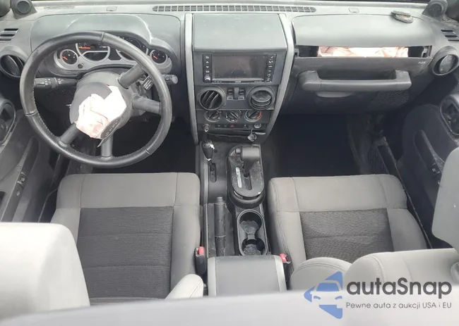 1J4HA6D13AL131682: 71967005