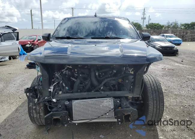 1FMJK1J82REA25311: 81316435