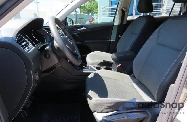 3VV1B7AX2MM125993: 80558475