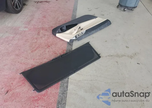 WBA43AT03PCL16606: 80909235