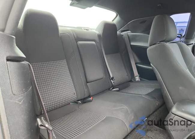 2C3CDZAG7FH909752: 81960075