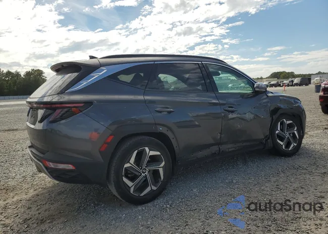 KM8JE3AE1NU061077: 81725955