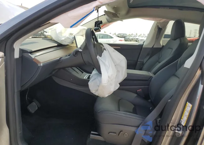 7SAYGDED4SF320852: 82130155