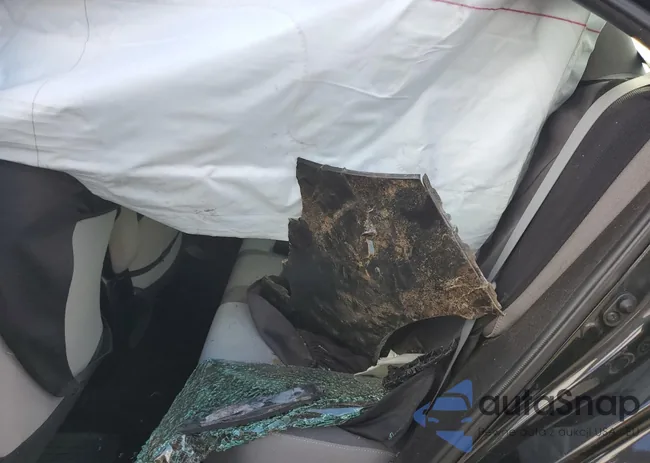 2T1BURHE4HC945651: 83754505