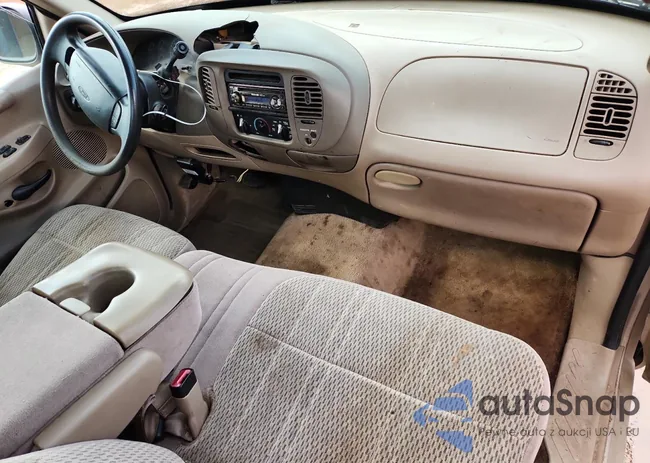 1FTEF27L5VNB75144: 84404145