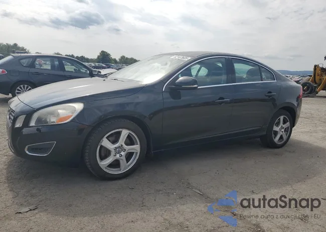 YV1612FS0D2232372: 82162605