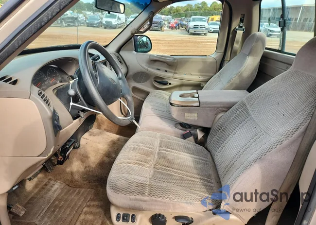 1FTEF27L5VNB75144: 84404145