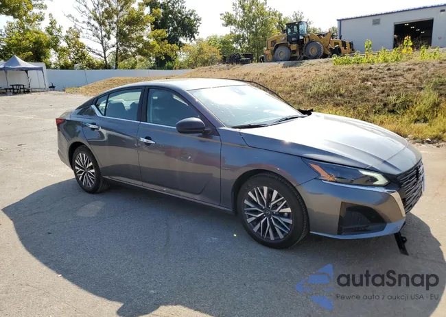 1N4BL4DV8SN404043: 80123185