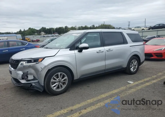 KNDNB4H35N6118975: 81112265