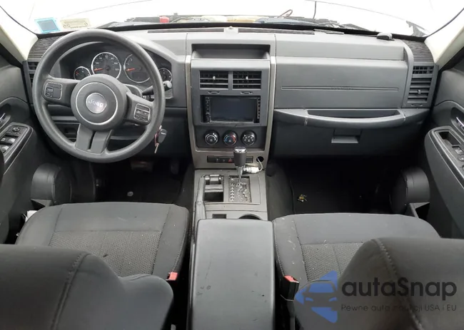 1C4PJMAK3CW153069: 80934525