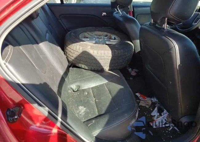 3FAHP0JA7CR386089: 81600825