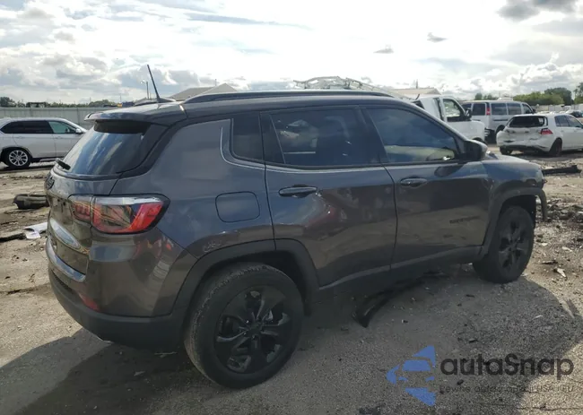 3C4NJDBB9LT228174: 81633165