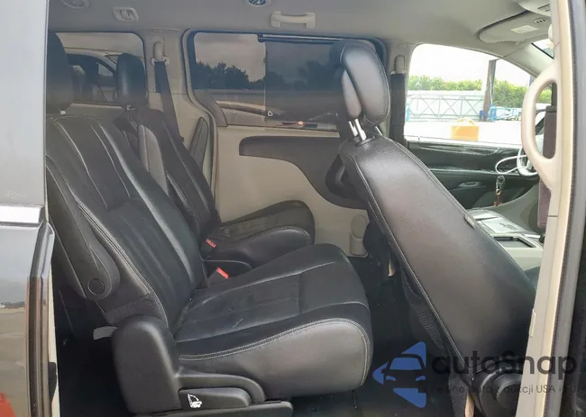 2C4RC1BG0ER272138: 84037595