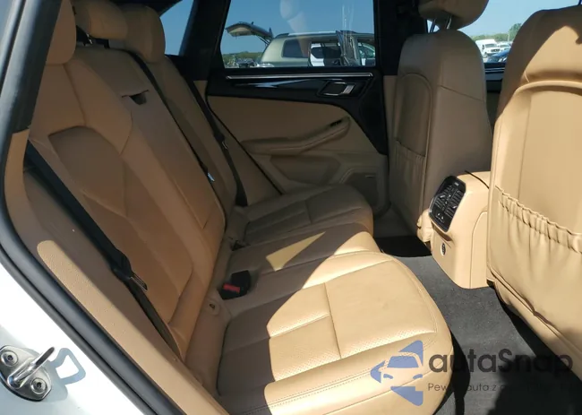 WP1AB2A57HLB17524: 80383135