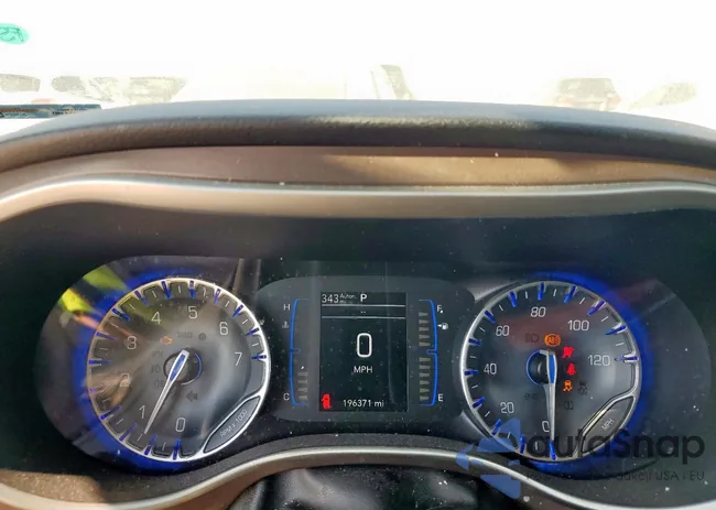 2C4RC1BG6JR110802: 81253365