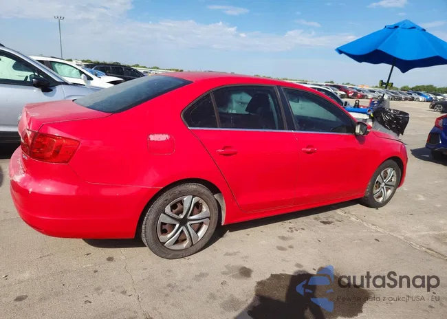 3VWDX7AJ7DM409464: 68318796