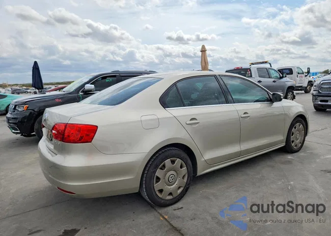 3VWDX7AJ5DM220053: 71242786
