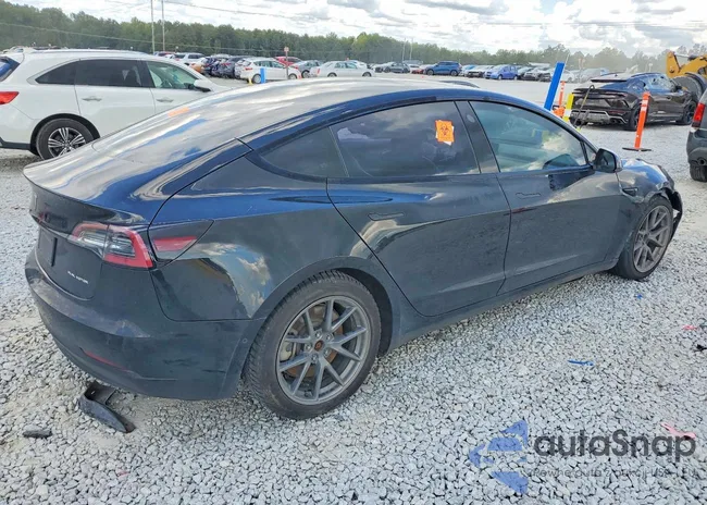 5YJ3E1EB2NF191556: 68618656