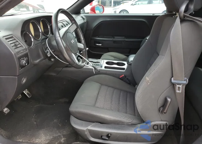 2B3LJ44V39H527161: 68962913