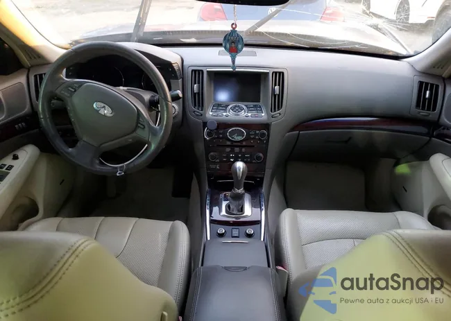 JN1CV6AR0DM352849: 74927714