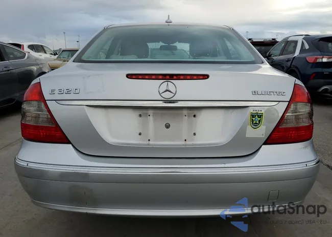 WDBUF22X58B266439: 74441164