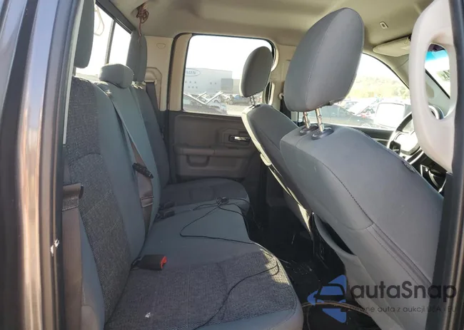 1C6RR6GT9JS239883: 76993904