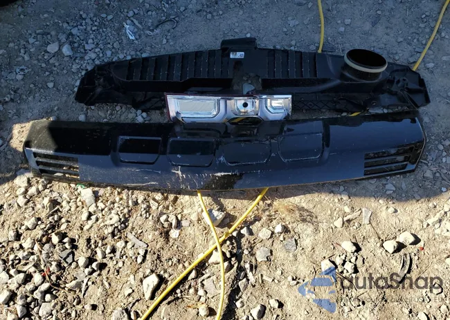 3GCUDFEL6RG130885: 75822484